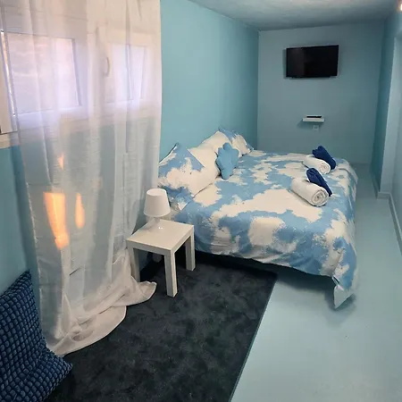 Find Yourself 2 - * Sykia