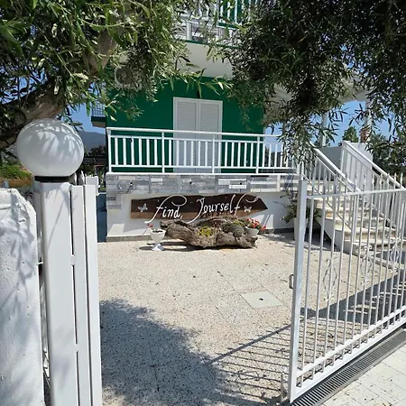 Find Yourself 2 - * سيكيا